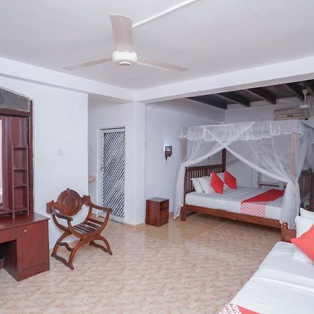 Sonri Villa Sea View Unawatuna Extérieur photo