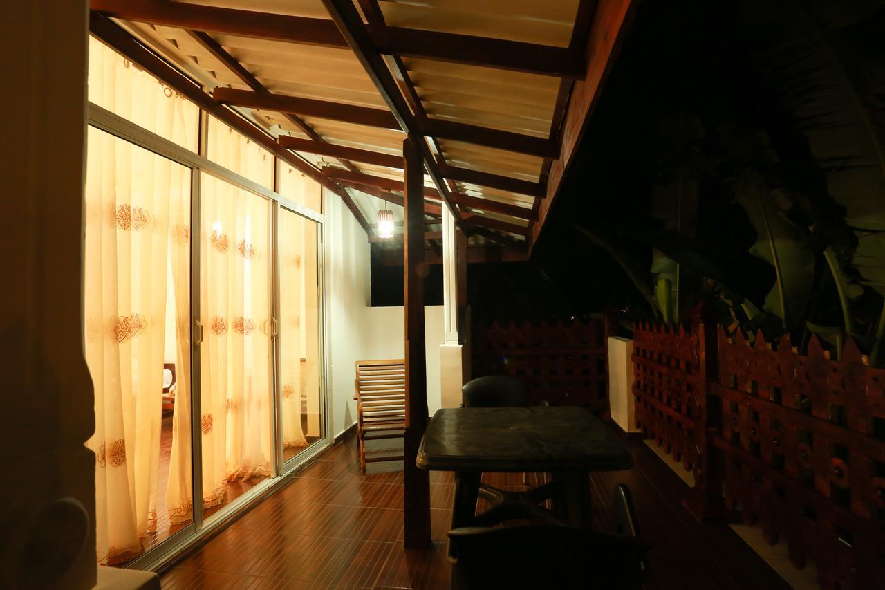 Sonri Villa Sea View Unawatuna Extérieur photo