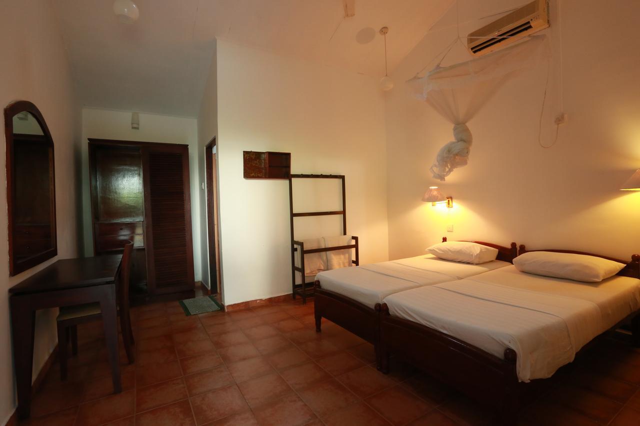 Sonri Villa Sea View Unawatuna Extérieur photo