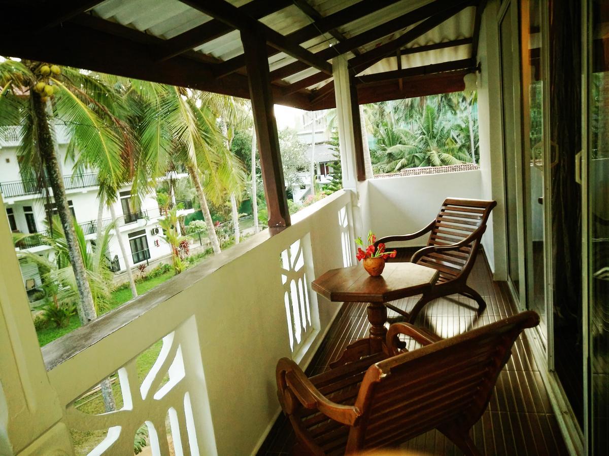 Sonri Villa Sea View Unawatuna Extérieur photo