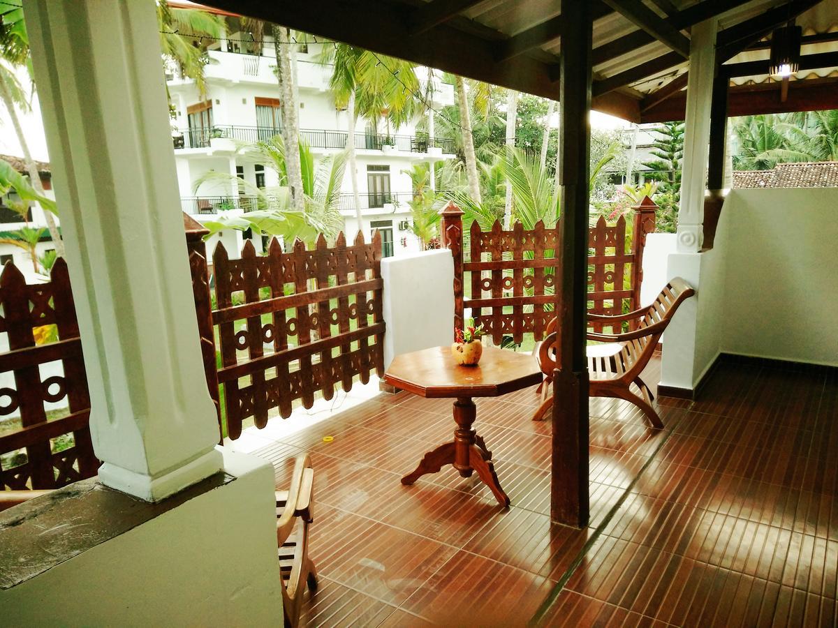 Sonri Villa Sea View Unawatuna Extérieur photo