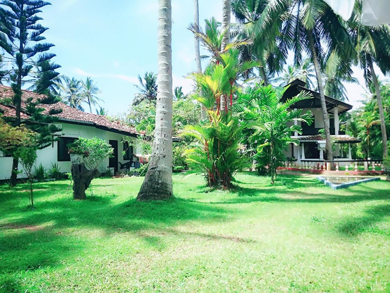 Sonri Villa Sea View Unawatuna Extérieur photo