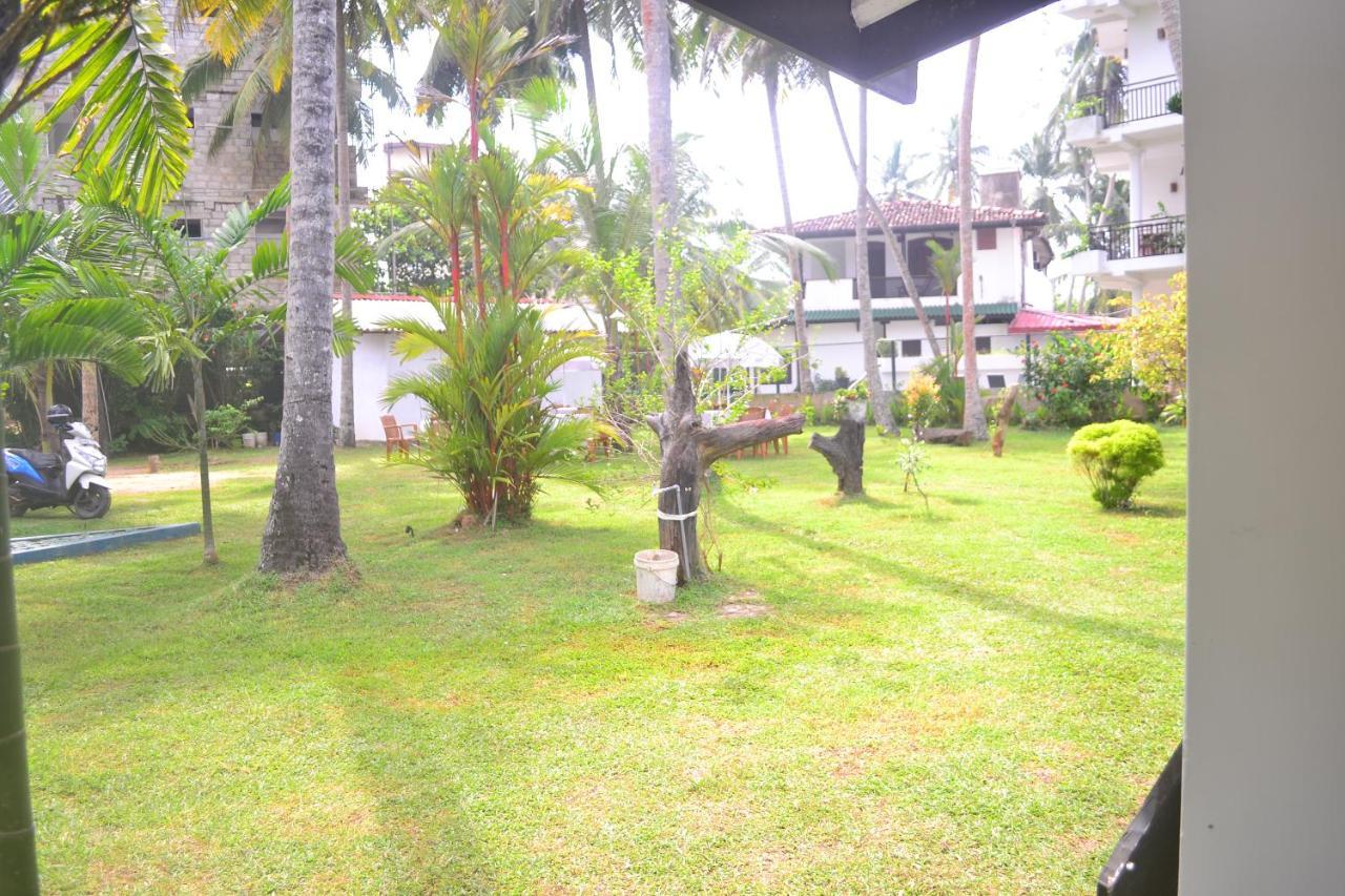 Sonri Villa Sea View Unawatuna Extérieur photo