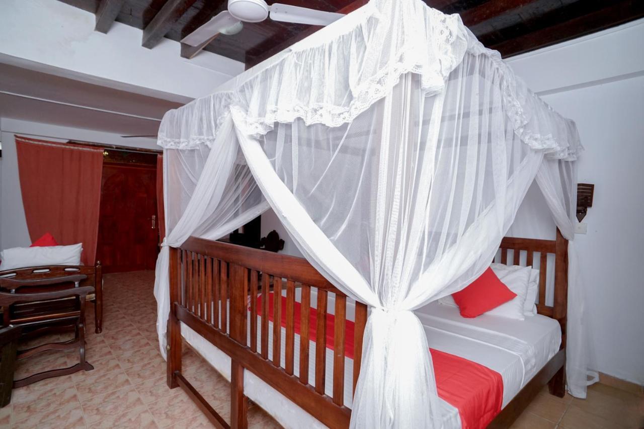 Sonri Villa Sea View Unawatuna Extérieur photo