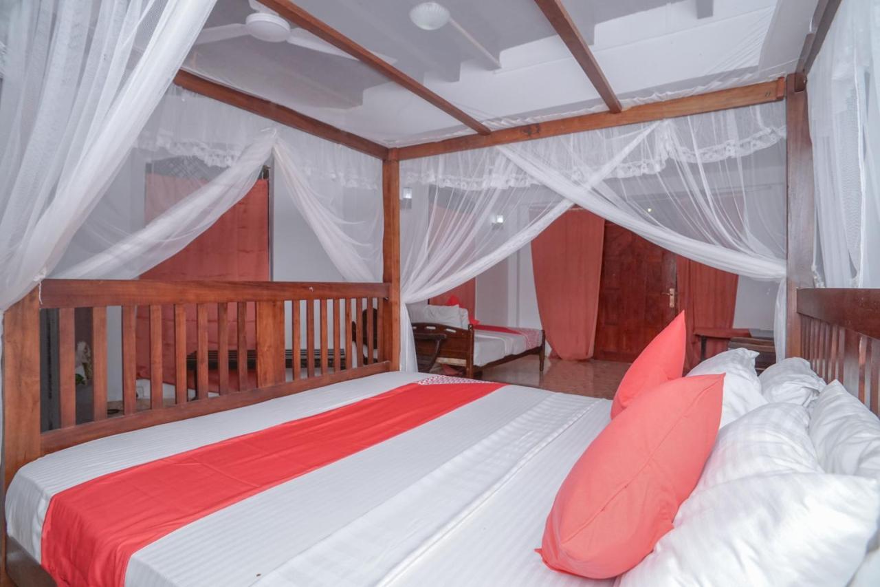 Sonri Villa Sea View Unawatuna Extérieur photo